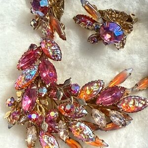 Elegant Beau Pink and Orange Crystal Jewelry Set